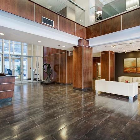Le Mille Neuf Furnished Apartments モントリオール エクステリア 写真